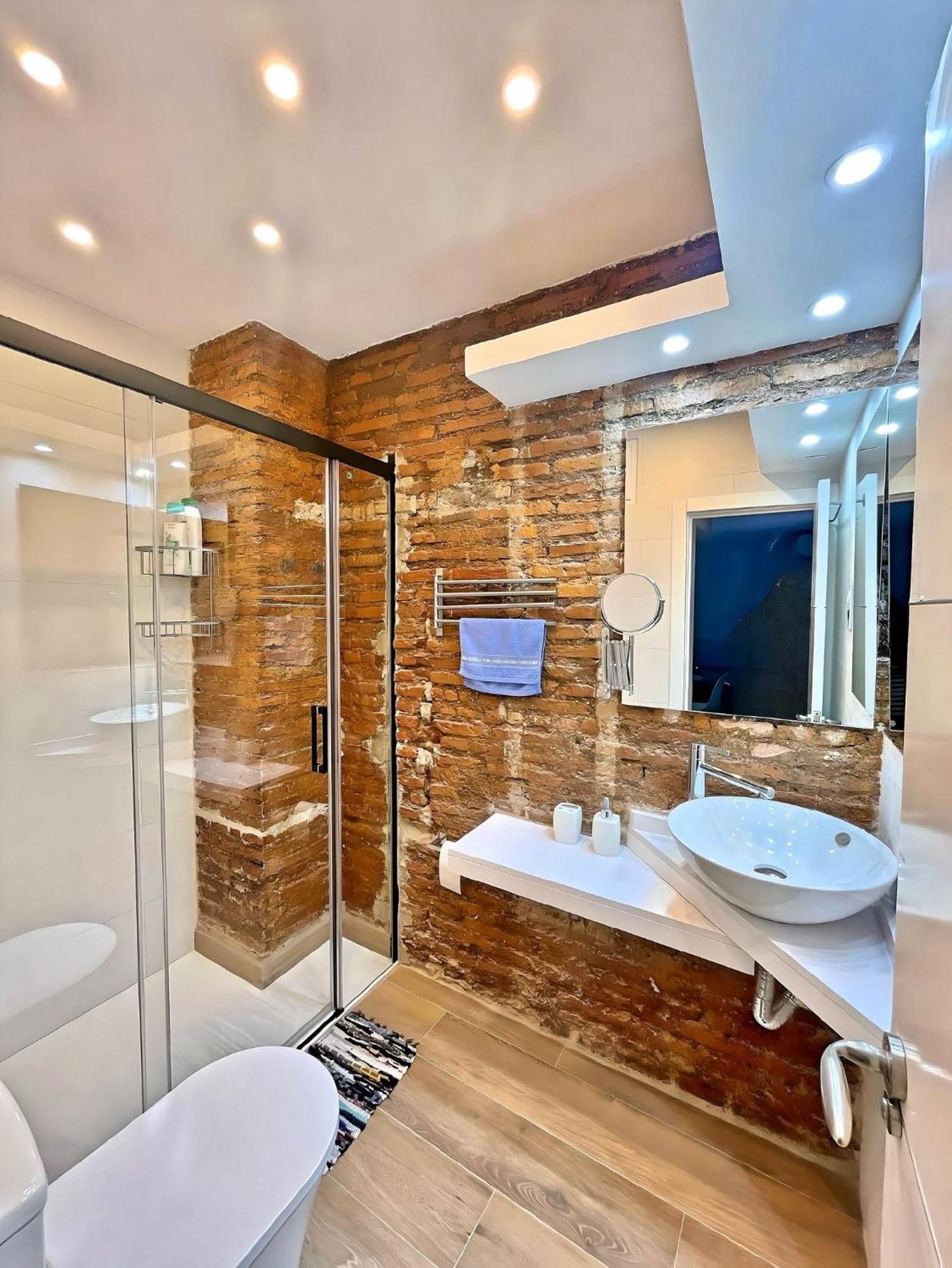 Appartamento Excellent location Malaga centro historico 2 bed flat Esterno foto